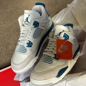 Air Jordan 4 retro